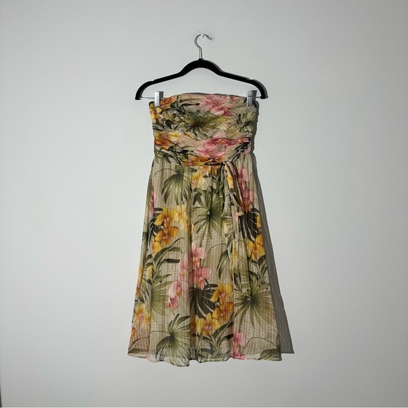 Tommy Bahama Dresses & Skirts - Tommy Bahama Barley African Orchid Strapless Silk Print Dress size 0